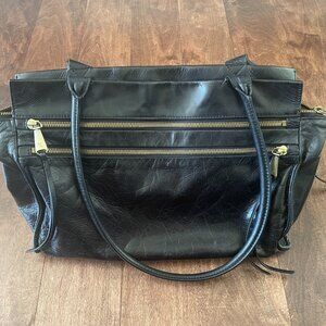 Hobo Seeker Leather Shoulder Bag, Black